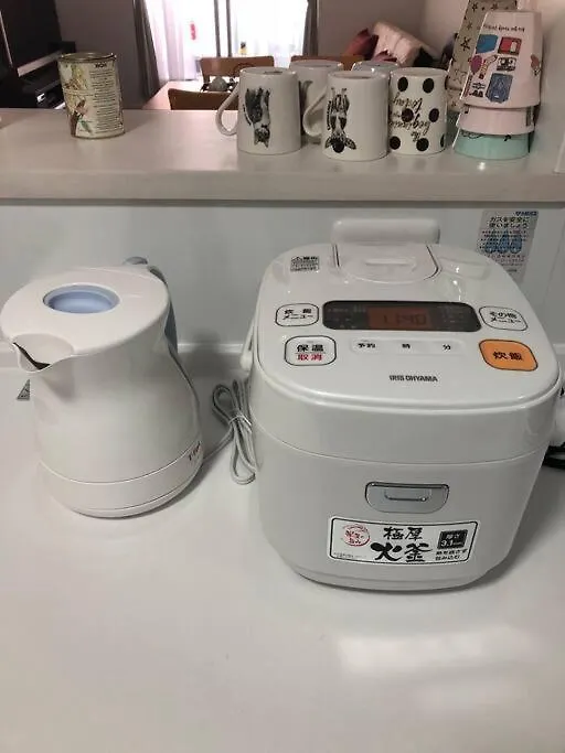 Apartment 民宿 飛 西成区三层120平独栋日式别墅 免费停2台车 4卧室7床和36平的超大客厅 地铁2站5分钟可到难波或者天王寺 走路 4分钟可到花園町地铁站 Ōsaka