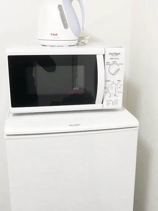 Apartment 民宿 飛 西成区三层120平独栋日式别墅 免费停2台车 4卧室7床和36平的超大客厅 地铁2站5分钟可到难波或者天王寺 走路 4分钟可到花園町地铁站 Ōsaka